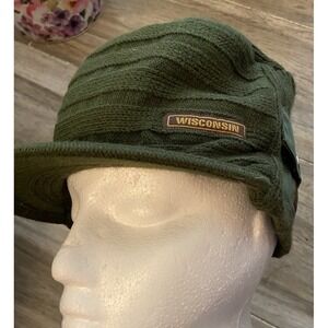 Unisex Wisconsin Outdoors Green Knit‎ Cap With Side Pocket
